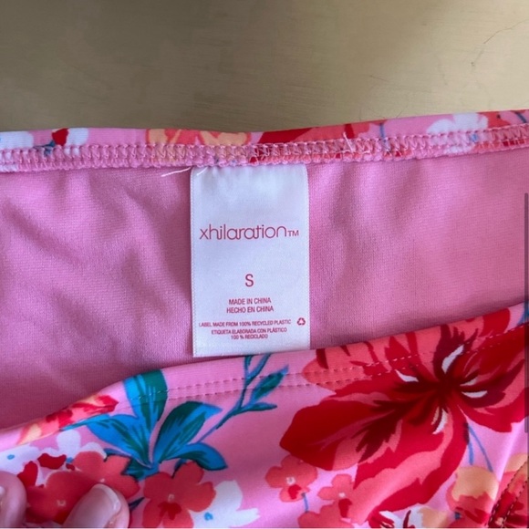 Xhilaration Red and Pink Floral Tie Strap Bikini Top (L) and Bottoms (S) - Picture 5 of 11